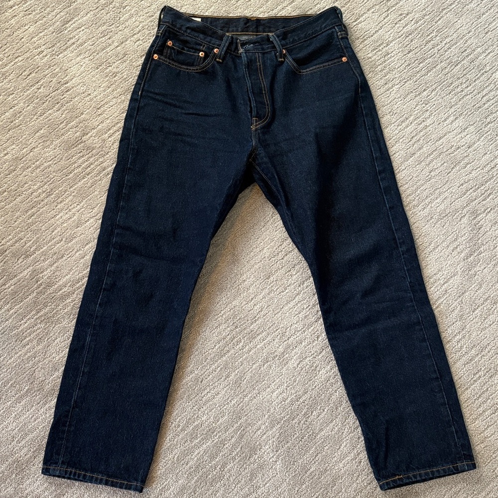 Levi’s 501 Original fit womens. 29x28. Deep Breath Dark Wash